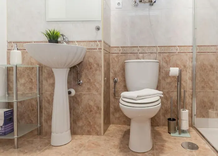 Charming In - Private Garden Διαμέρισμα Χιχόν