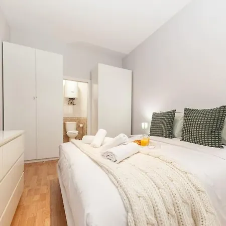 Charming In - Private Garden *